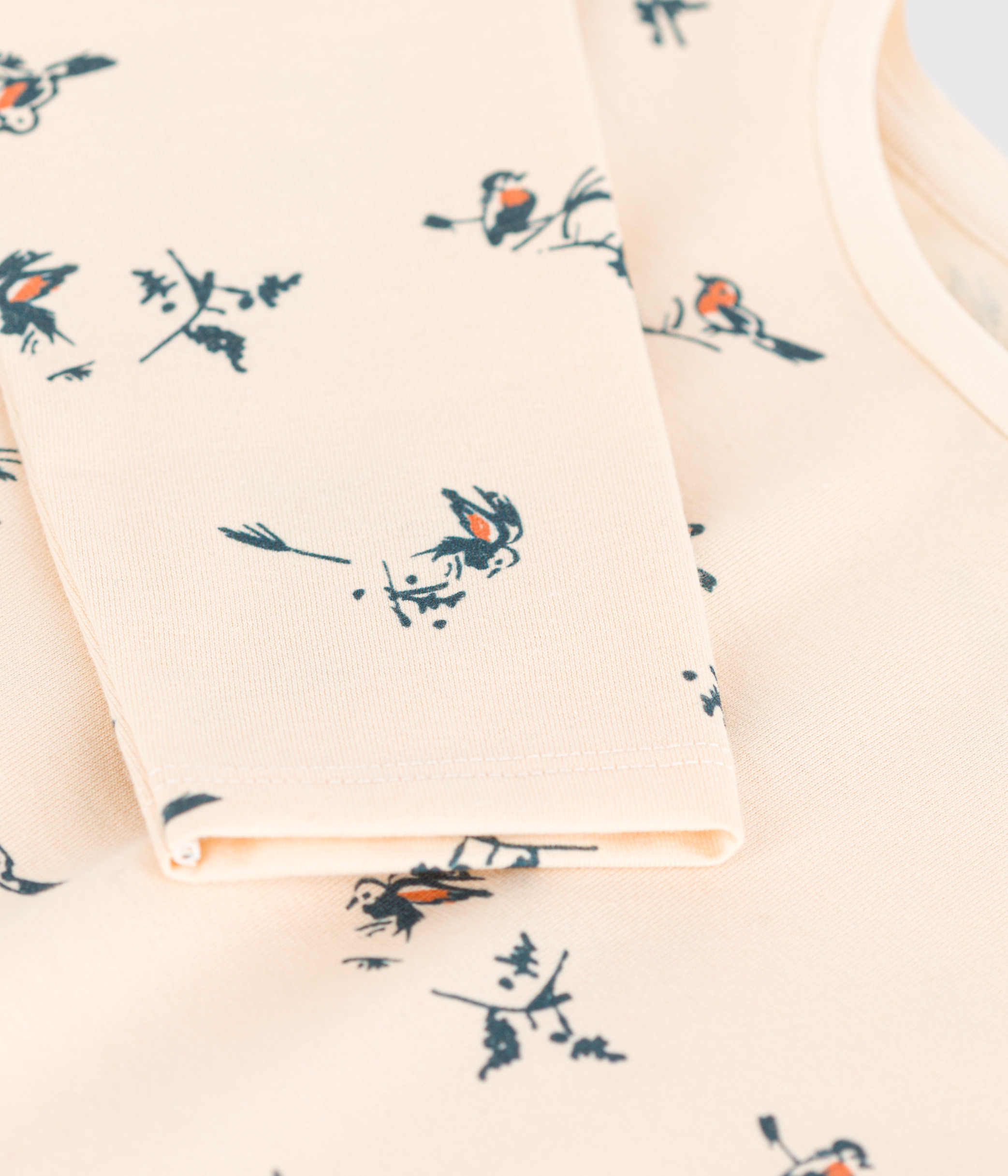 Girls' long-sleeved floral print cotton T-shirt
