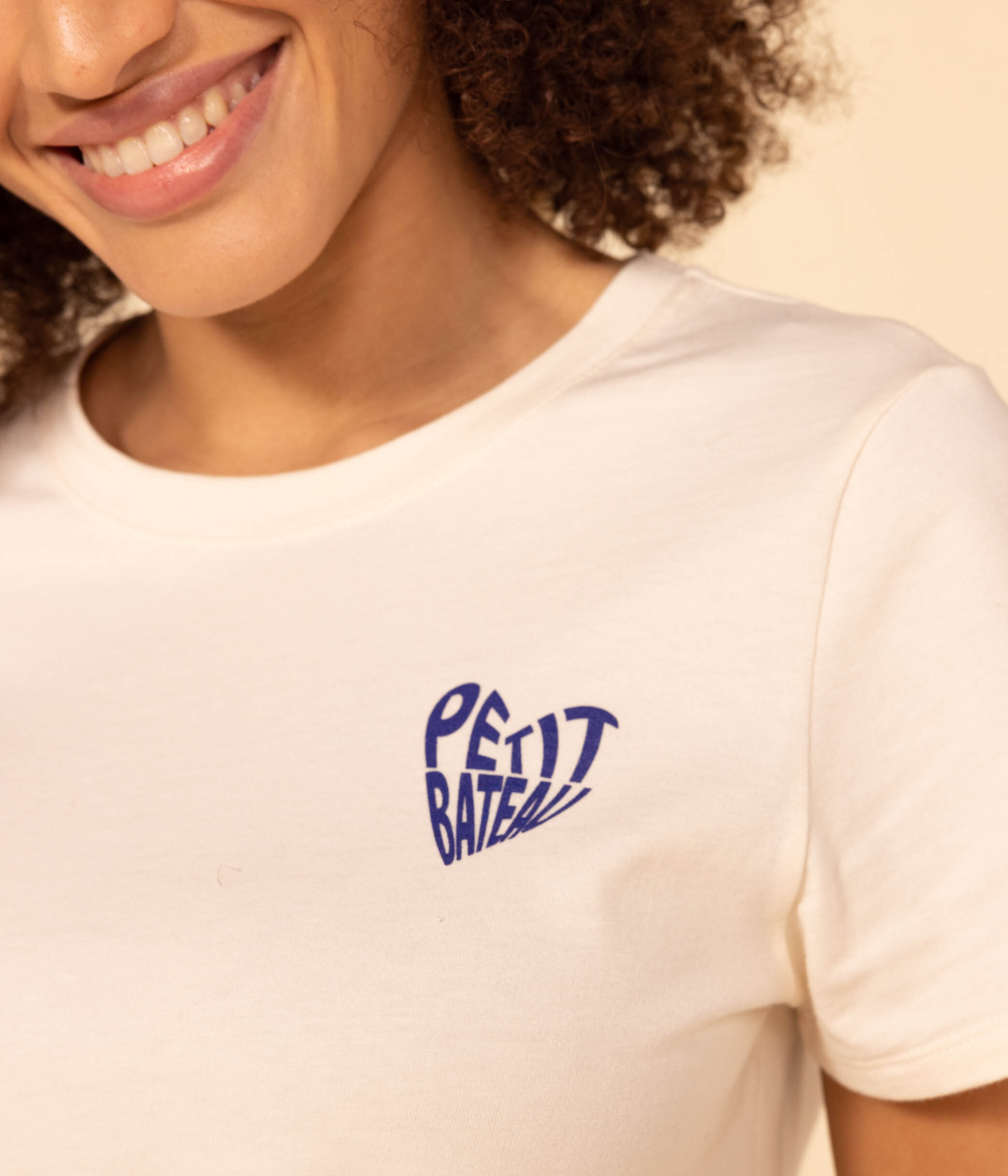 Women's Straight Round-Neck Cotton T-Shirt