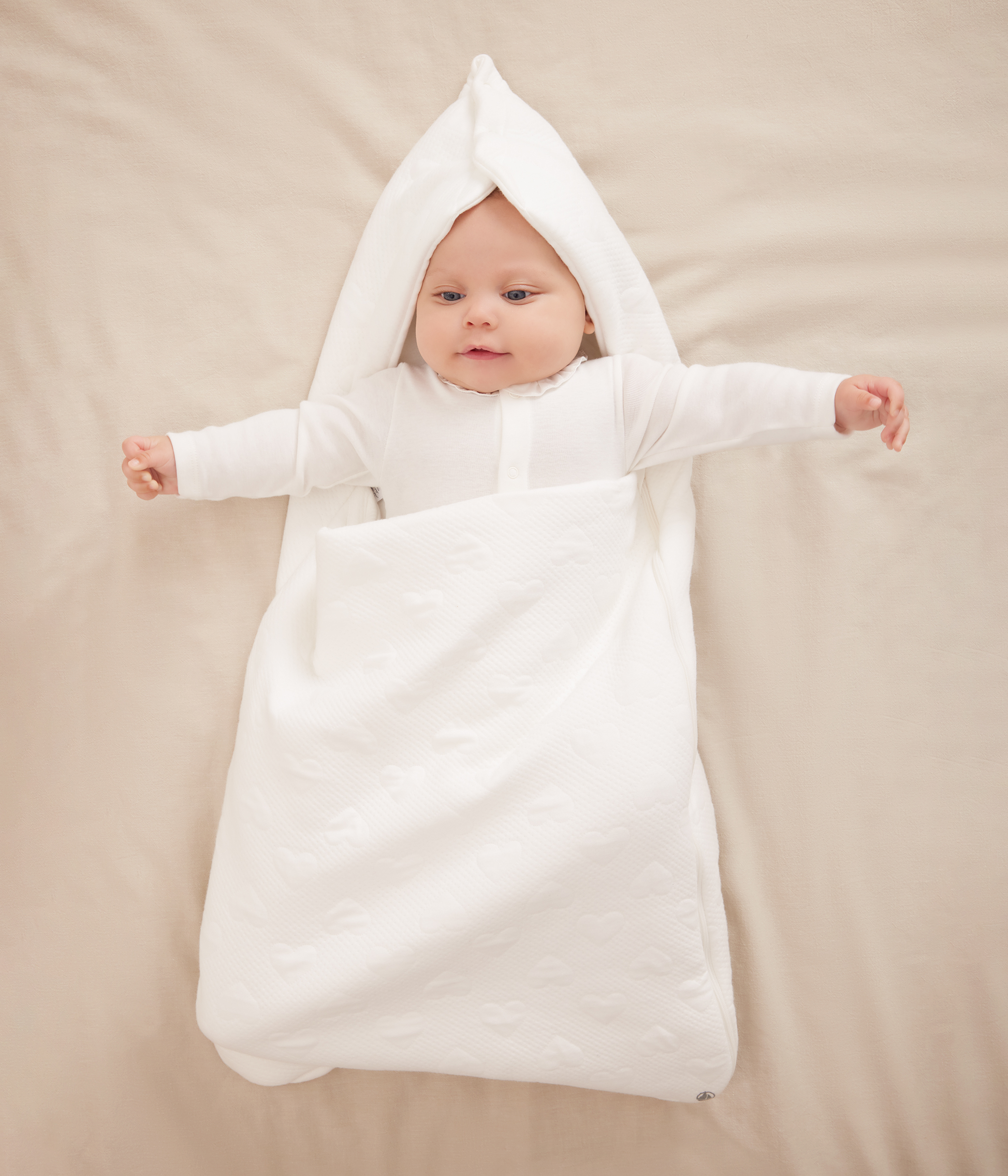 Babies' Long-Sleeved Cotton Bodysuit With Ruffle Collar