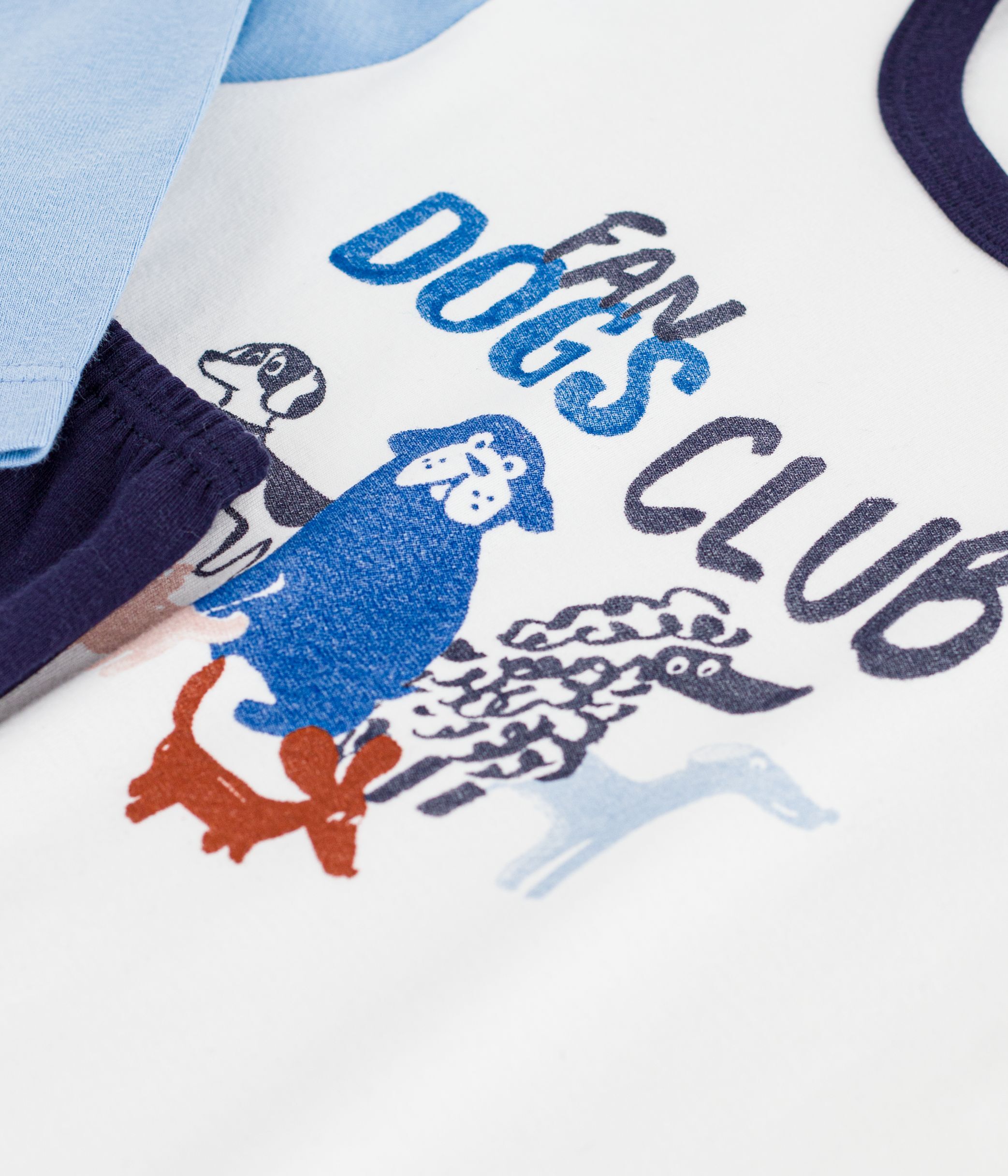 Children's dog design cotton pyjamas.