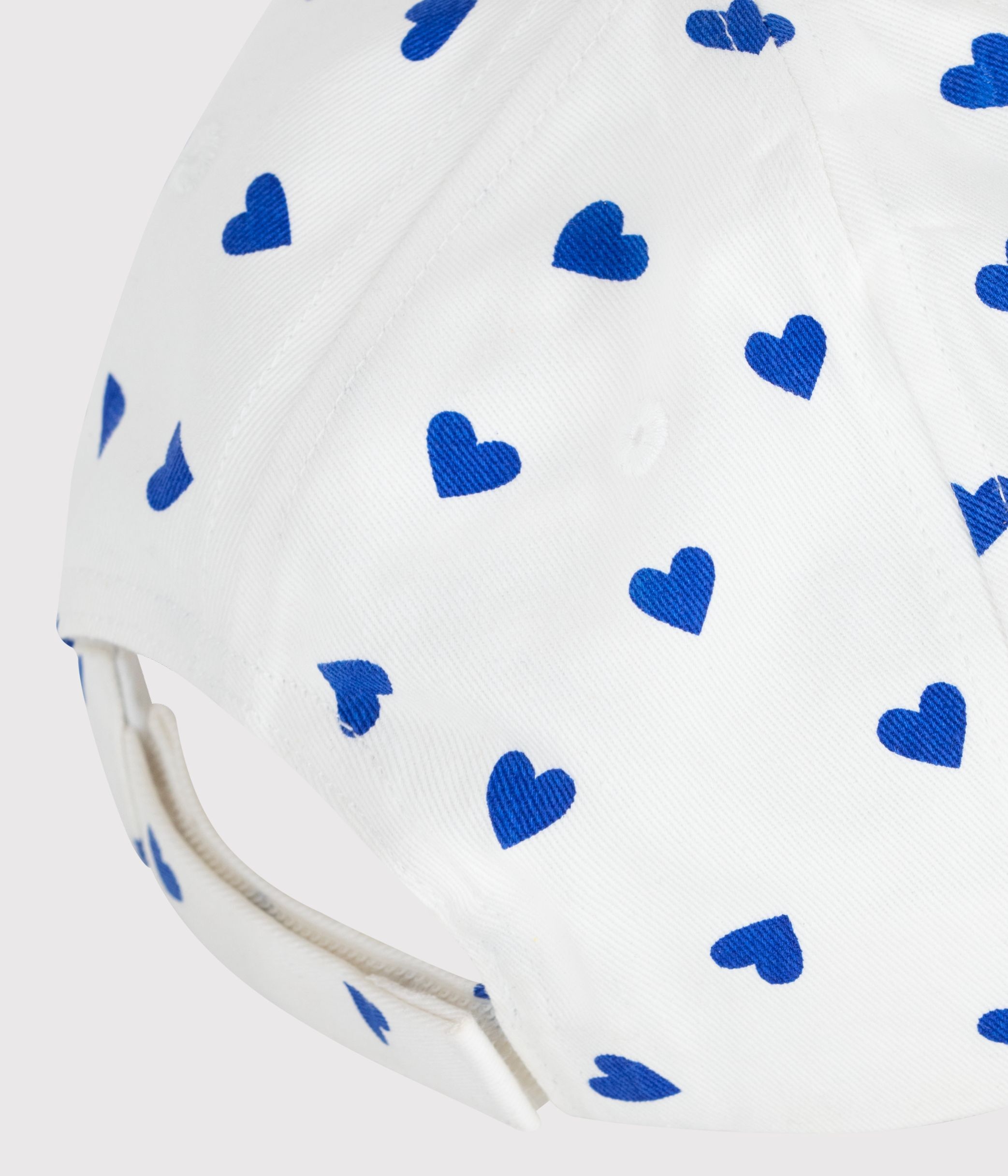 Children's cap in heart print twill