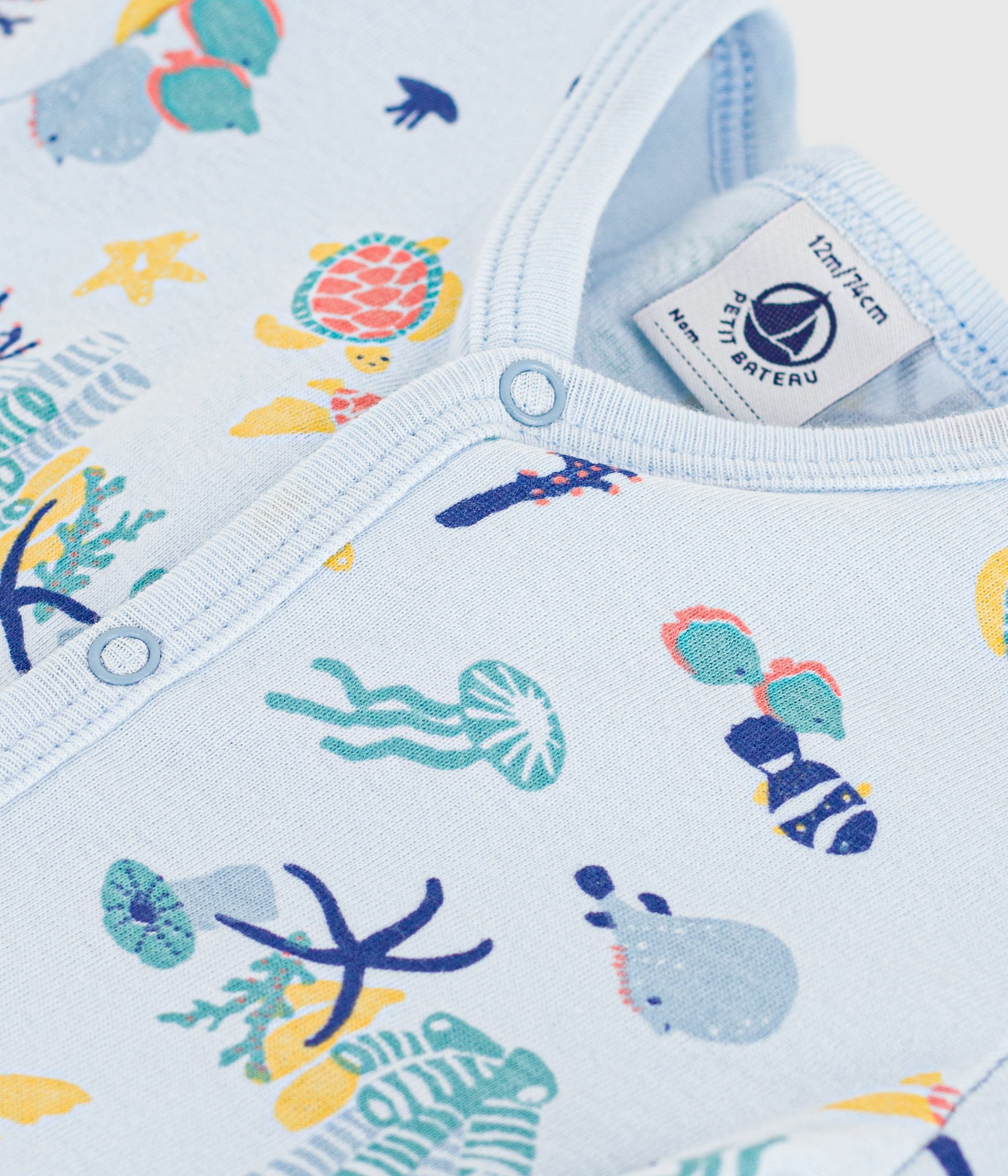 Babies' short cotton jumpsuit with a glow-in-the-dark marine print