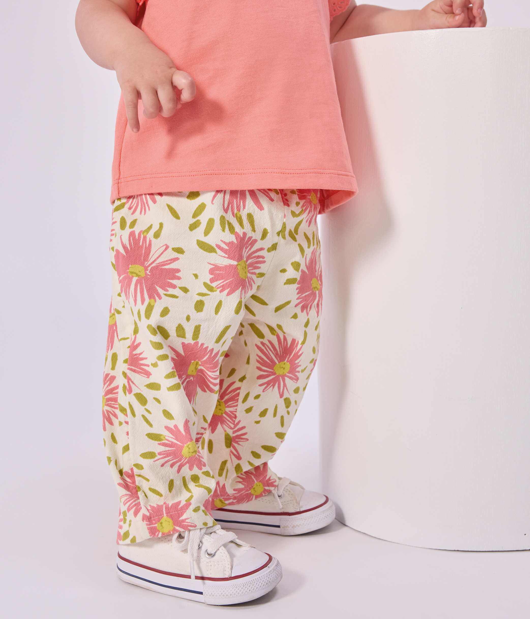 Babies' flower-print cotton trousers