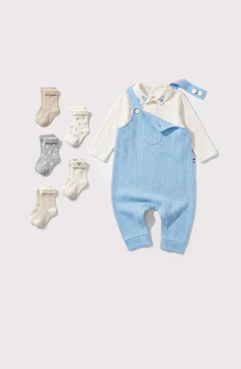 Outfit for the first few days by Petit Bateau